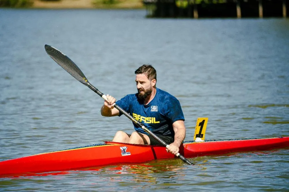 Do Rio Tocantins ao pódio nacional: atleta de Imperatriz conquista 28º ouro na canoagem